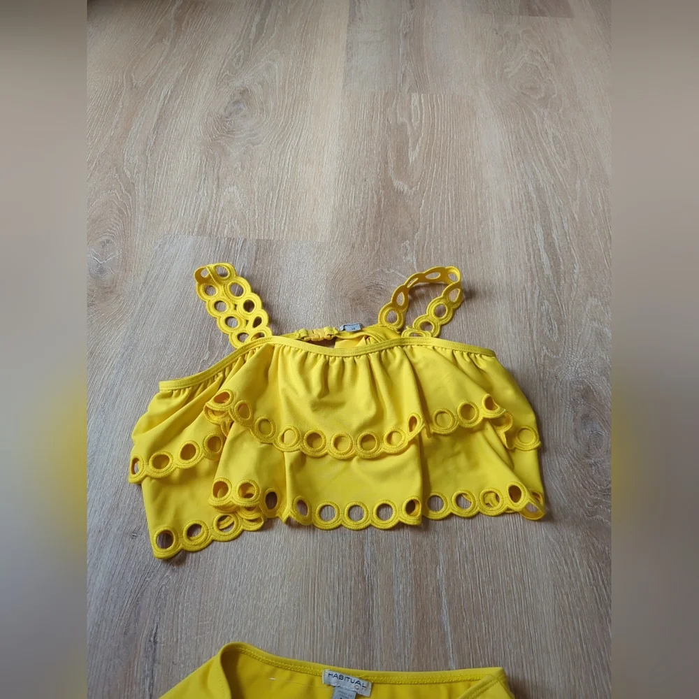 Habitual Girls Yellow 2 Piece Eyelet Ruffle Top And  Bikini Bottoms Swimsuit